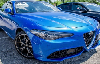 Фото