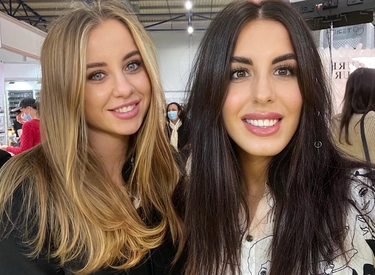 Фото
