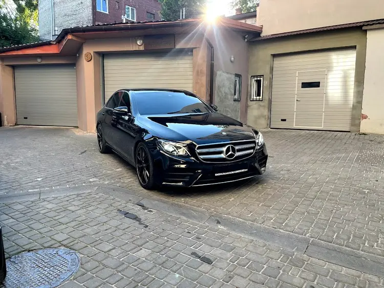 Фото
